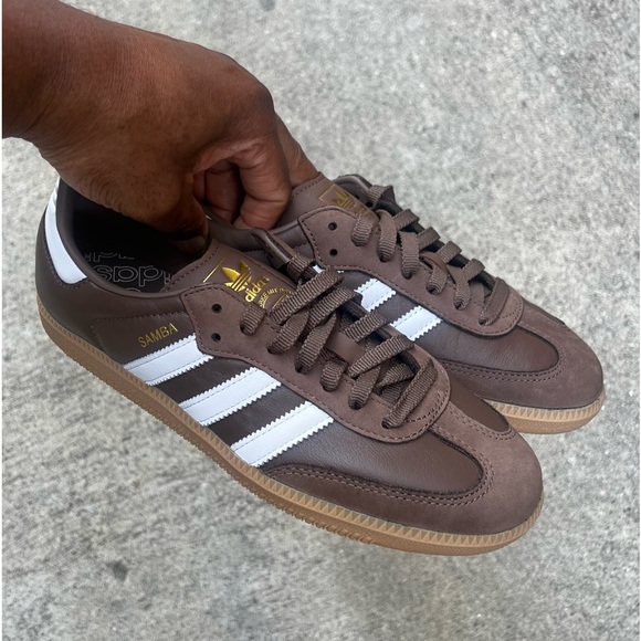 WMNS ADIDAS SAMBA OG HOT CHOCOLATE BROWN TAN CREAM GUM SOLE WOMENS EARTH STRATA - Picture 4 of 11